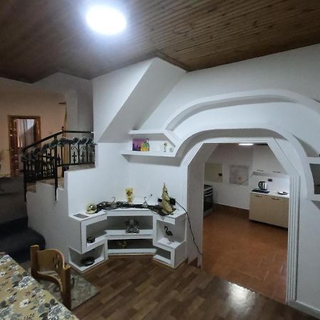 Tirana Traditional Home Zewnętrze zdjęcie